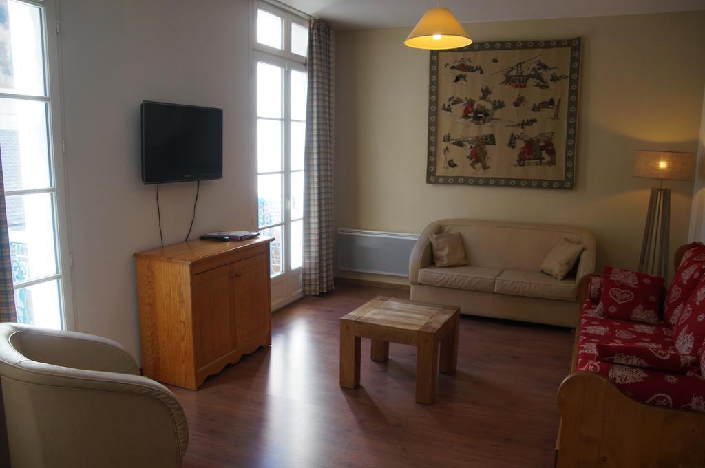Vacances Perennes Cauterets Room photo